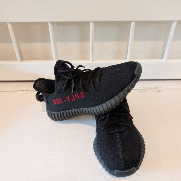 adidas Other - VNDS Adidas Yeezy 350 V2 Bred Size 11